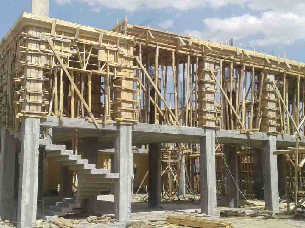 Çeltik İnşaat Kalıpçısı